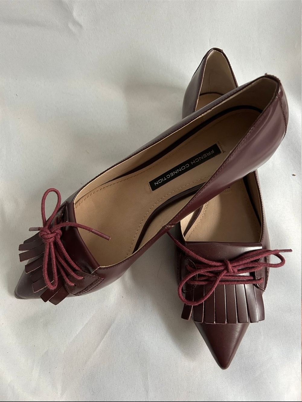 40.5 French Connection Geneva Women's Burgundy  Pointed Toe Tassel Loafers